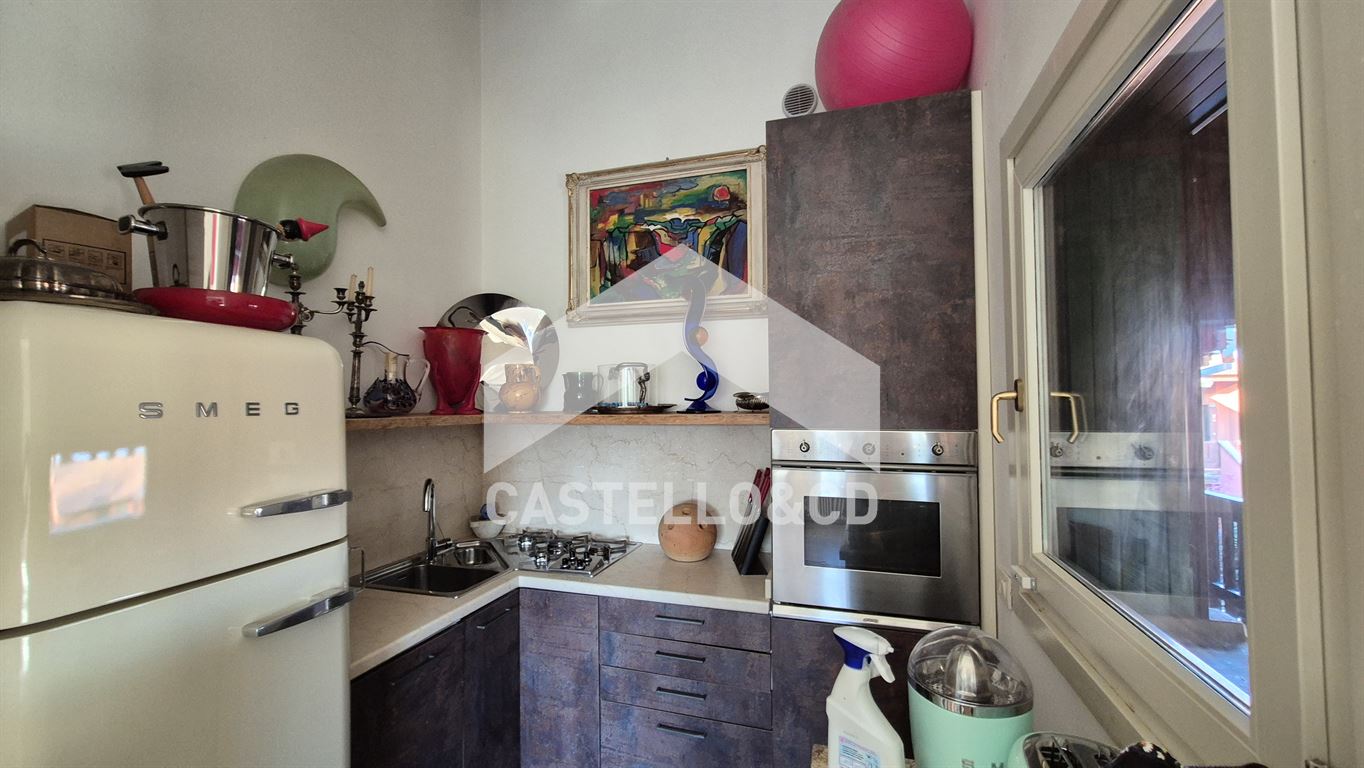 Immagine 10 di Appartamento in vendita  in via dieci giornate 22 a Soiano Del Lago