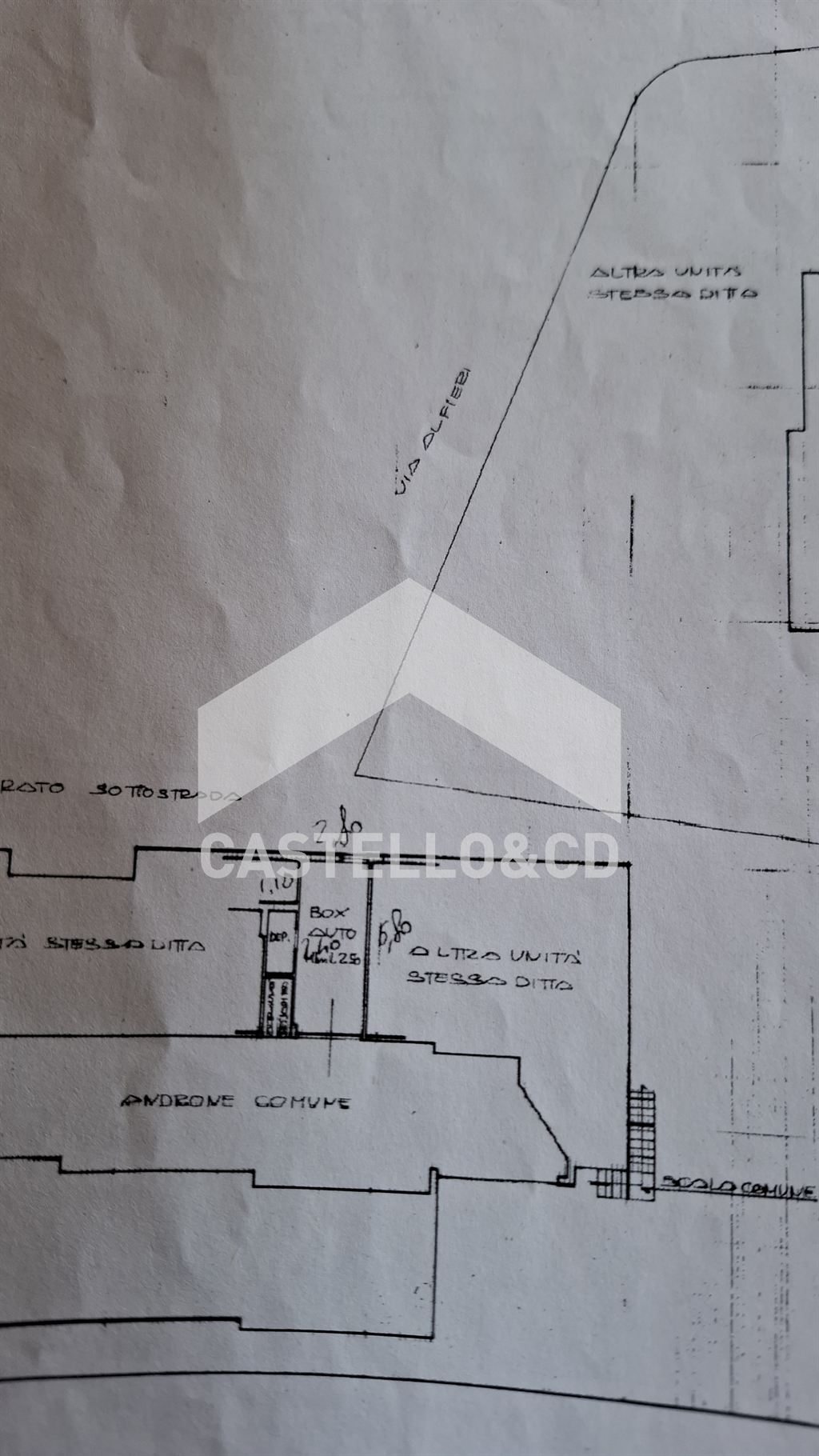 Immagine 10 di Appartamento in vendita  in VIA SAN ZENO 105 a Desenzano Del Garda