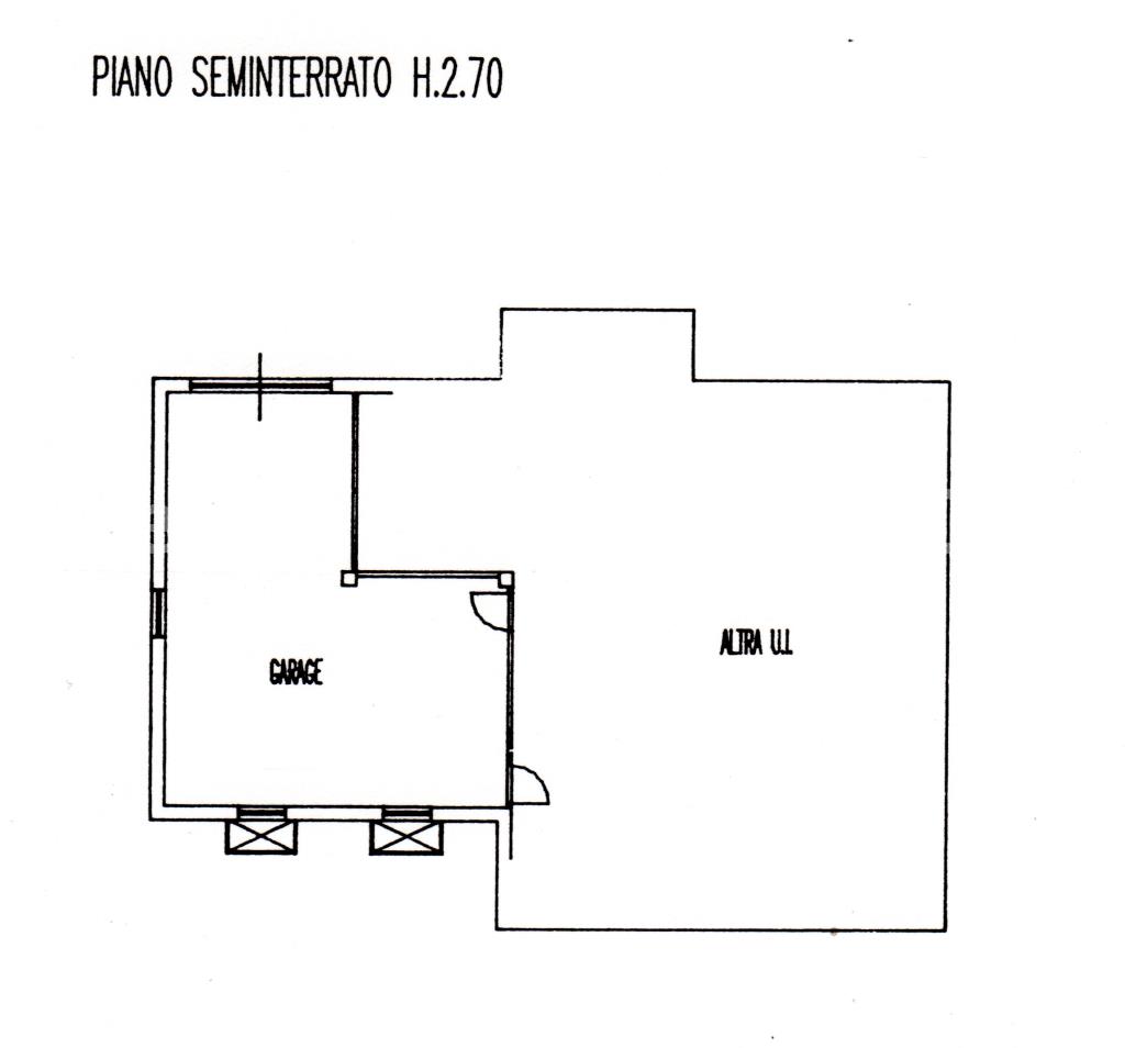 Immagine 13 di Villa in vendita  in Via A. Manzoni 22 a Sassocorvaro Auditore