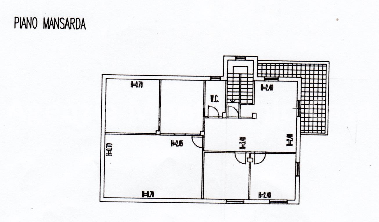 Immagine 11 di Villa in vendita  in Via A. Manzoni 22 a Sassocorvaro Auditore