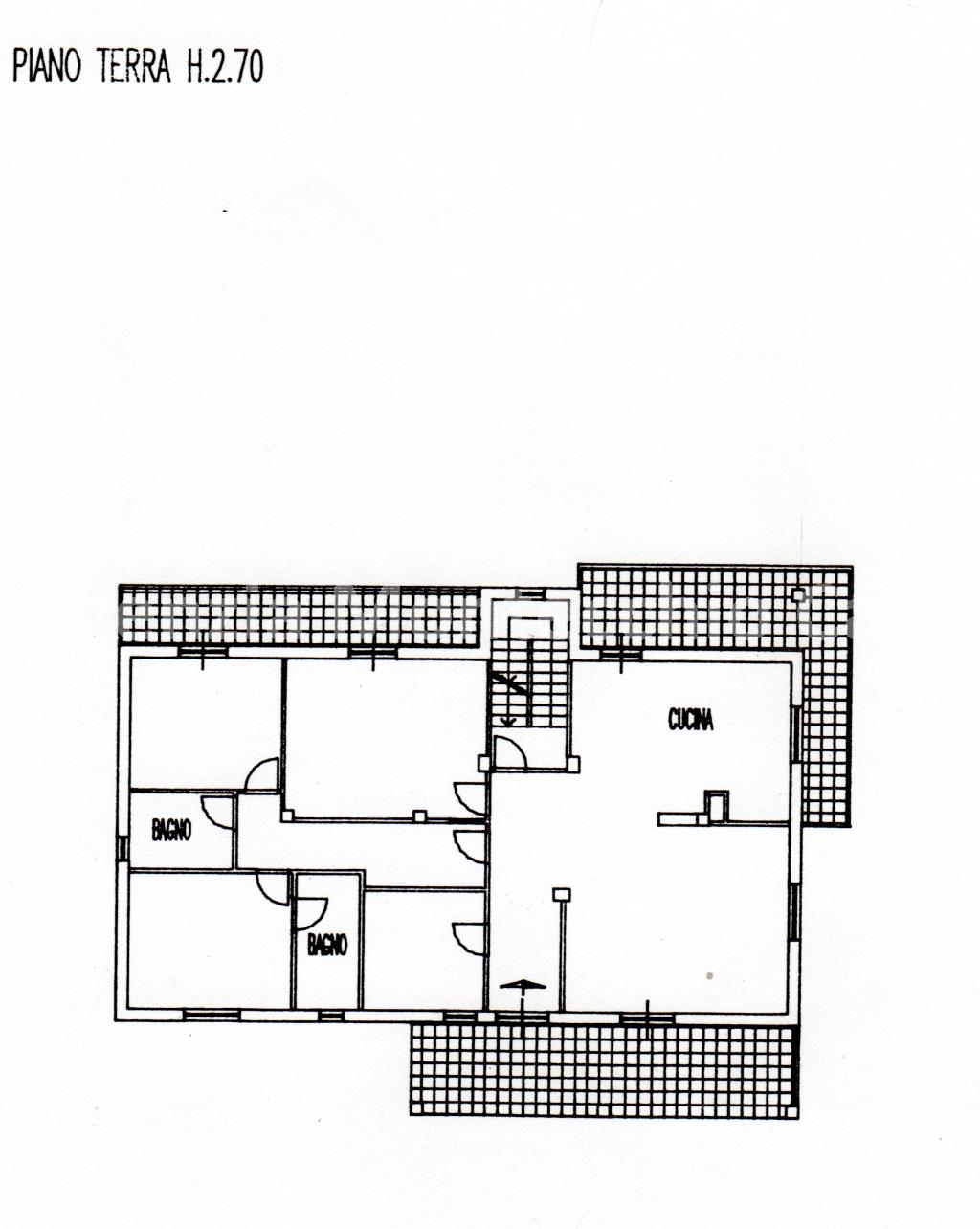 Immagine 10 di Villa in vendita  in Via A. Manzoni 22 a Sassocorvaro Auditore