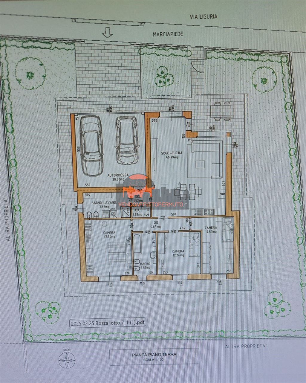 Immagine 10 di Villa in vendita  in Via Liguria snc a Romano Di Lombardia