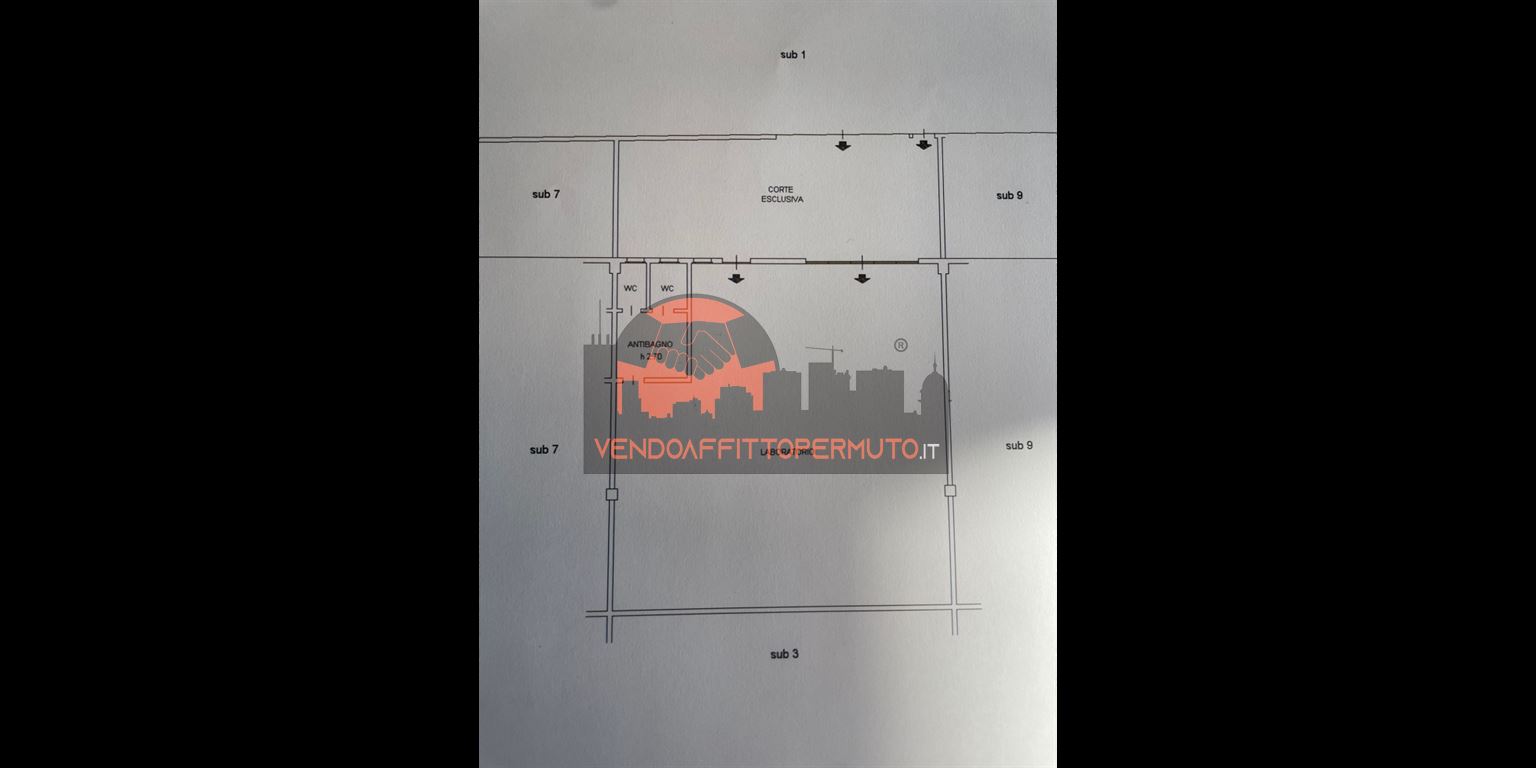Immagine 8 di Capannone industriale in vendita  in VIALE DEL LAVORO a Romano Di Lombardia