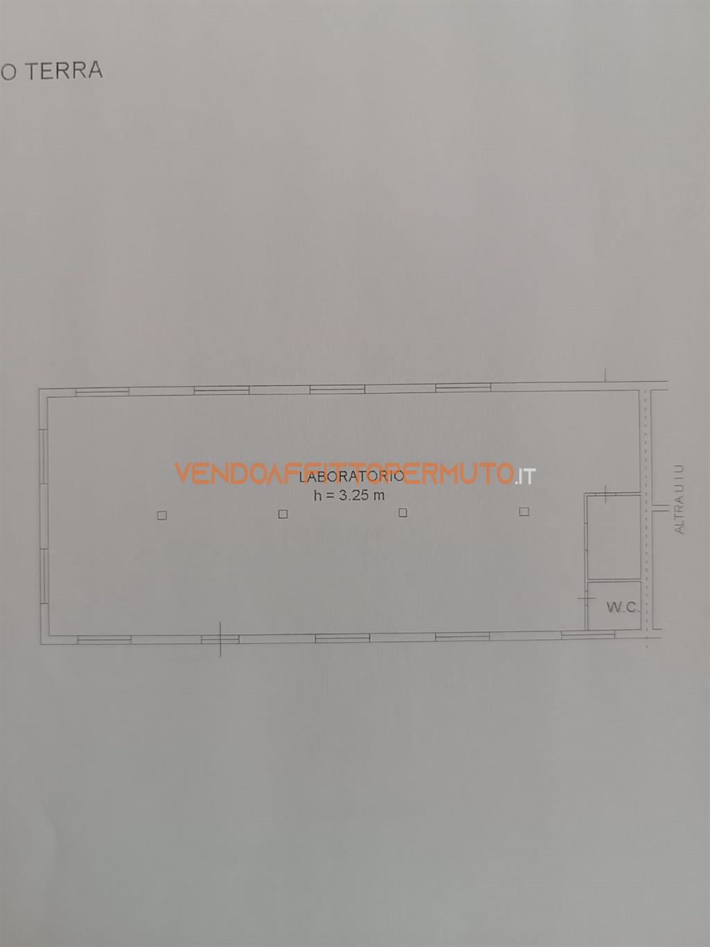 Immagine 6 di Laboratorio in affitto  in VIA LEONCAVALLO a Palazzolo Sull'oglio