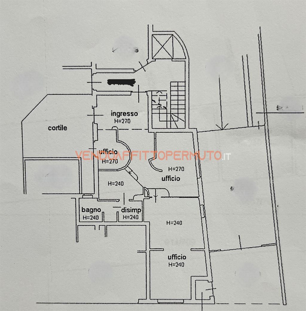 Immagine 10 di Ufficio in vendita  in VIA MATTEOTTI a Romano Di Lombardia