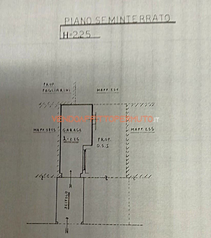 Immagine 10 di Casa semindipendente in vendita  in VIA TADINI a Romano Di Lombardia