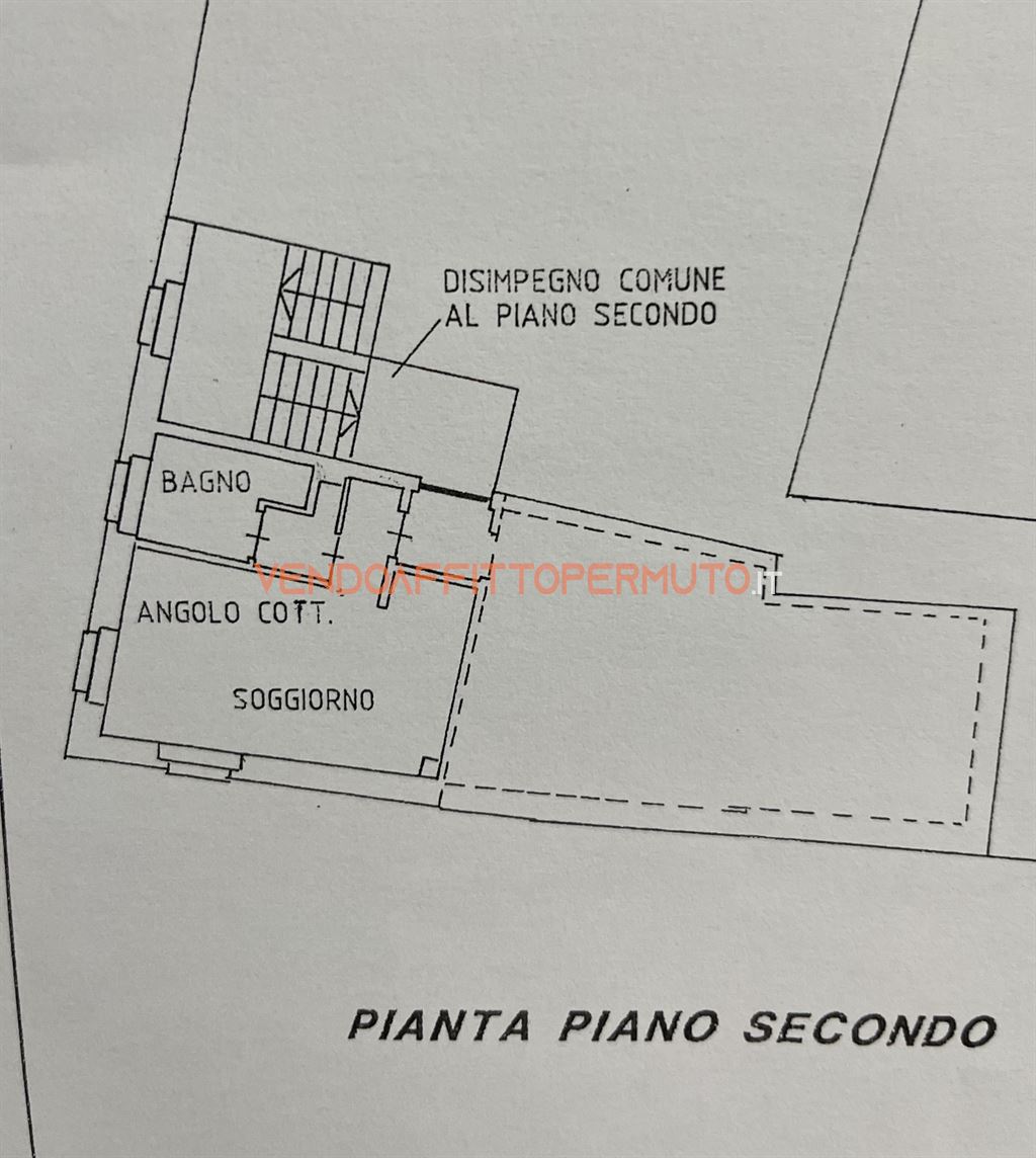 Immagine 10 di Appartamento in vendita  in VIA GIACOMO MATTEOTTI 5 a Romano Di Lombardia