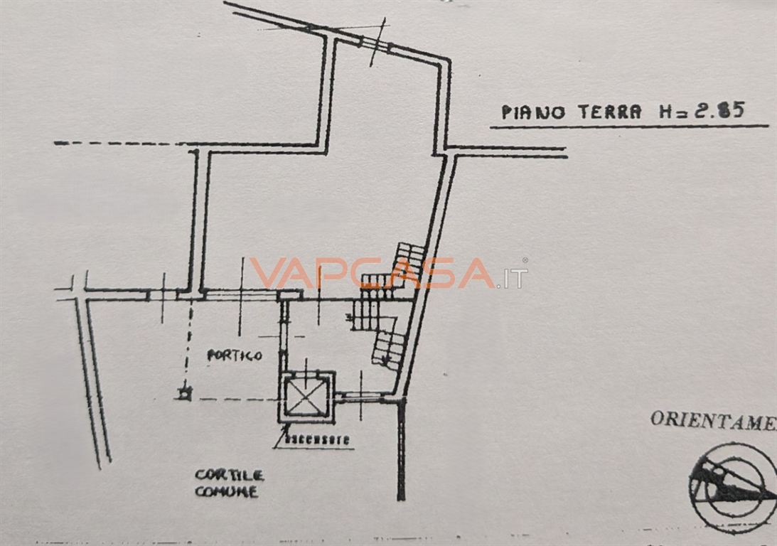 Immagine 10 di Casa indipendente in vendita  in piazza papa giovanni XXIII a Ciserano