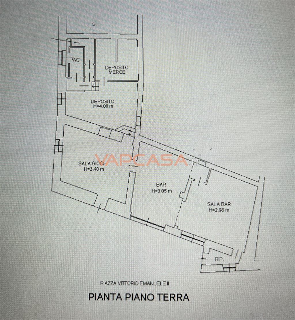 Immagine 10 di Locale commerciale in vendita  in VIA ROCCA 31 a Cologno Al Serio