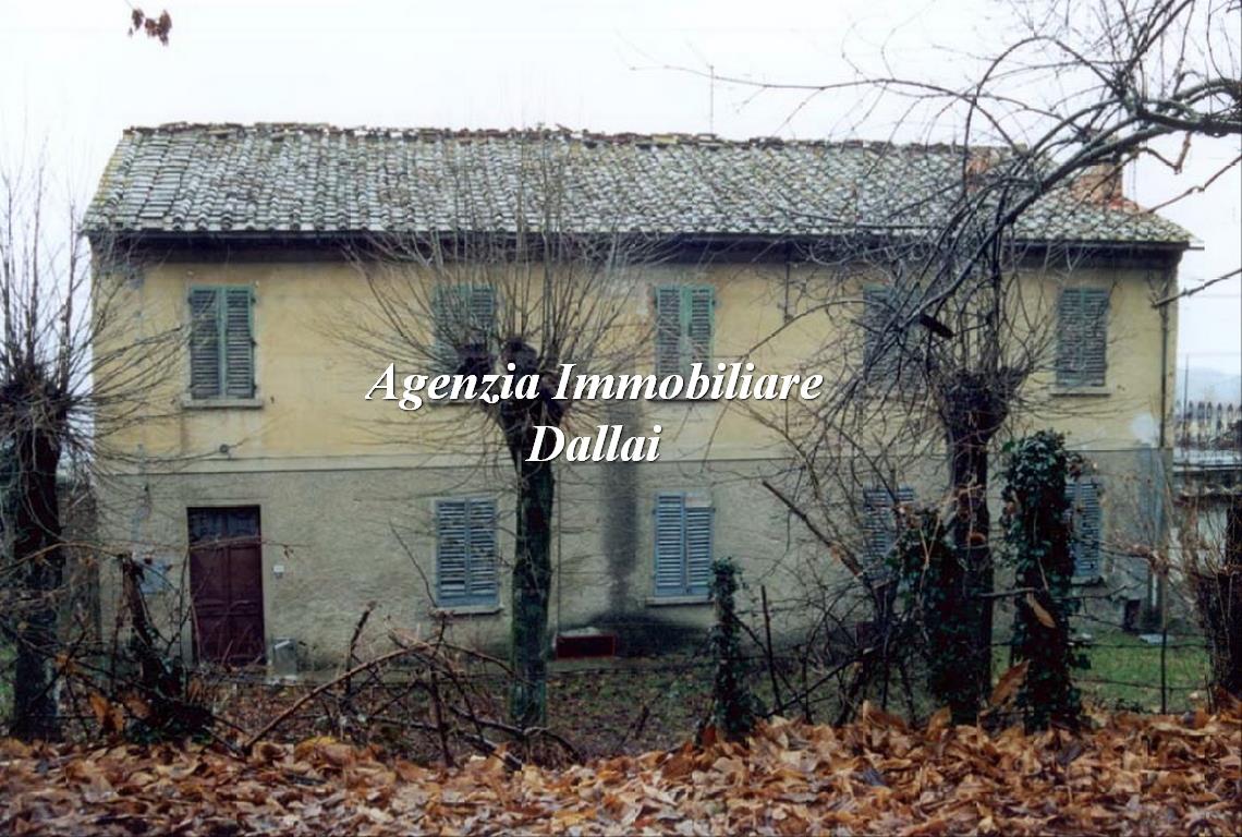 Immagine 13 di Multiproprietà in vendita  in Piazza Dante 1 a Borgo San Lorenzo