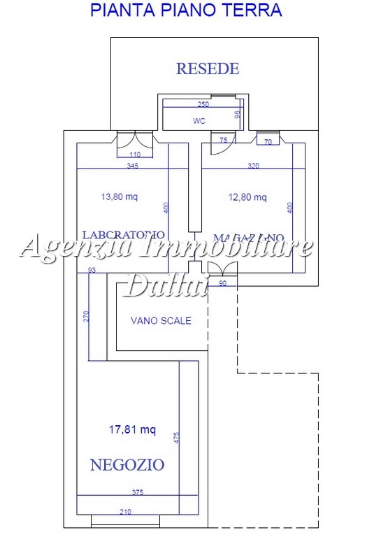 Immagine 10 di Negozio in affitto  in Via Roma 29 a Scarperia E San Piero