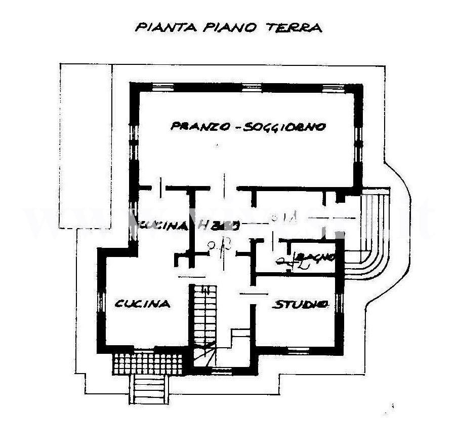 Immagine 3 di Villa in vendita  a Cusano Milanino