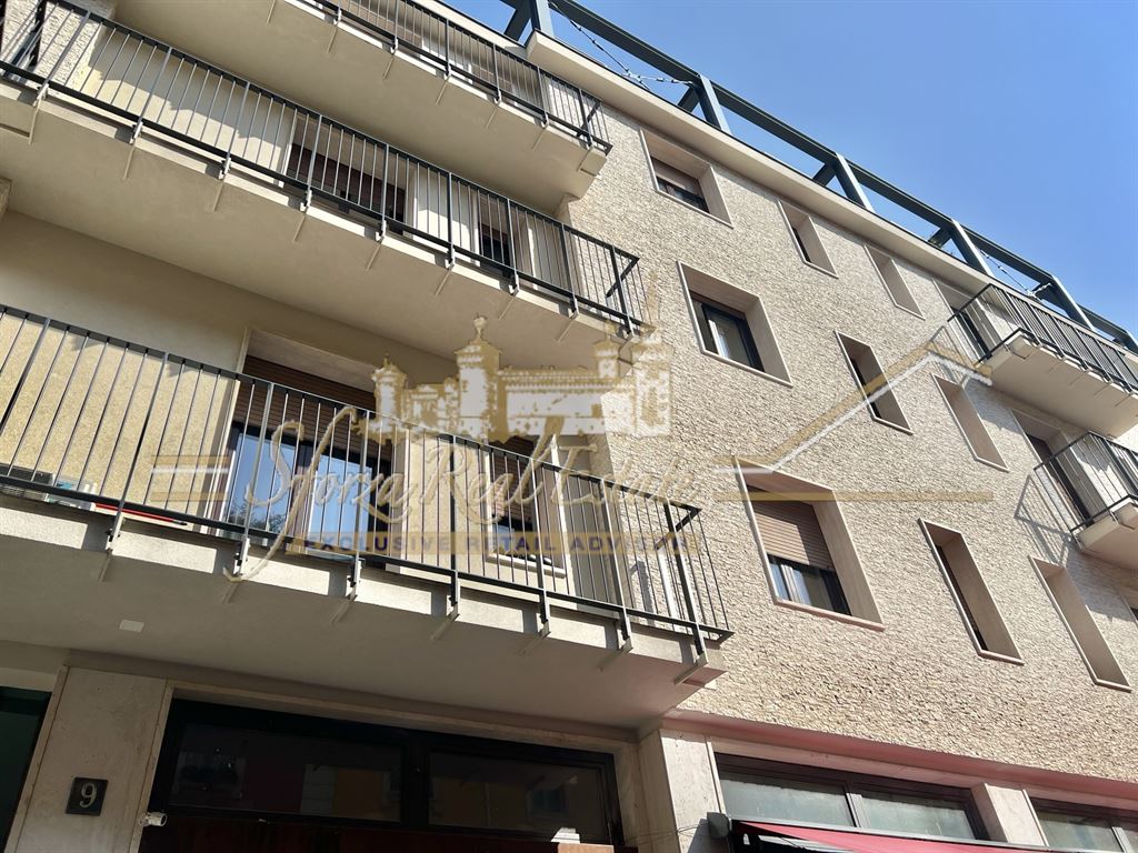 Immagine 6 di Appartamento in affitto  in Via Fogazzaro a Milano