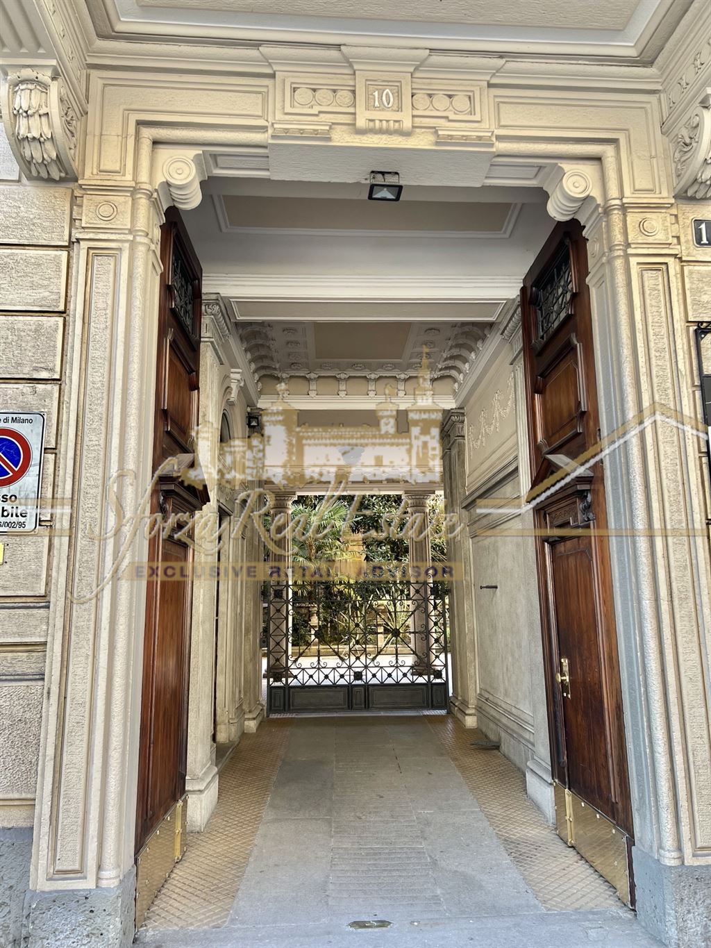 Immagine 9 di Ufficio in affitto  in Via Spartaco a Milano