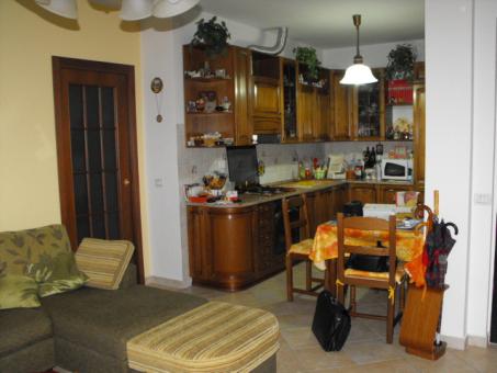 Immagine 15 di Appartamento in vendita  a Trecastelli