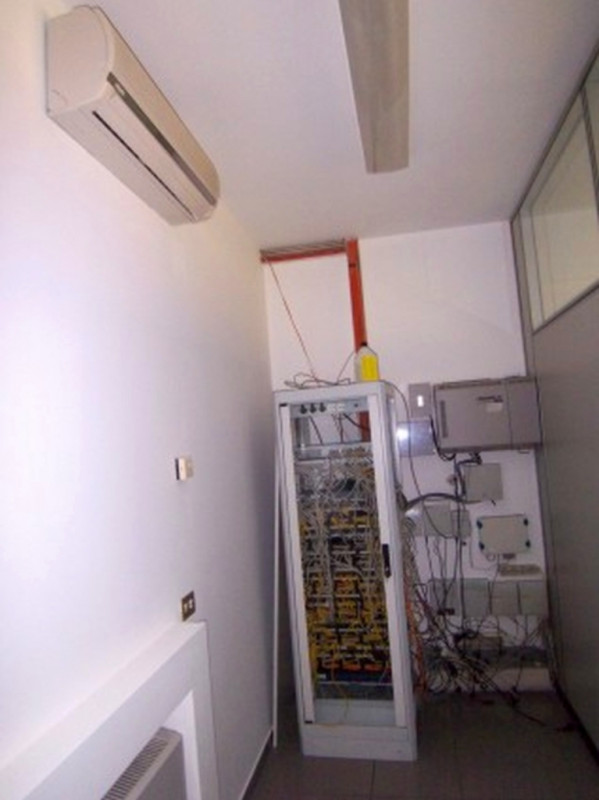 Immagine 8 di Ufficio in vendita  in VIA PACINOTTI a Segrate