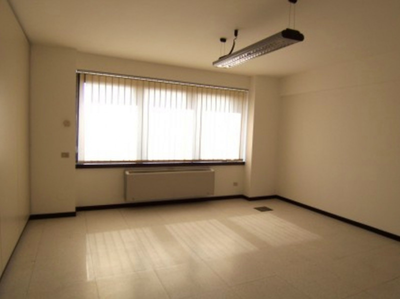 Immagine 1 di Ufficio in vendita  in VIA PACINOTTI a Segrate