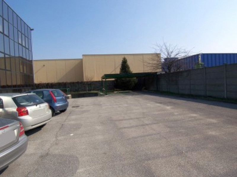 Immagine 21 di Ufficio in vendita  in VIA PACINOTTI a Segrate