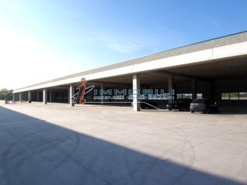 Immagine 4 di Capannone industriale in vendita  in VIA COPERNICO a Settimo Milanese