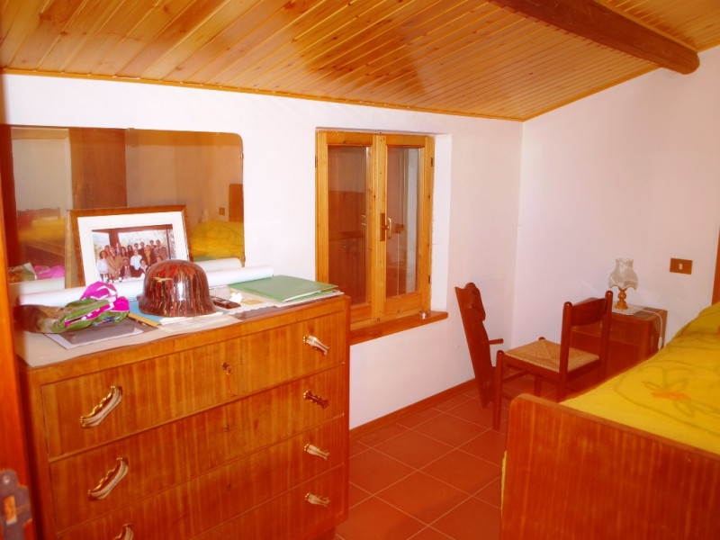 Immagine 17 di Rustico / casale in vendita  a Arcevia