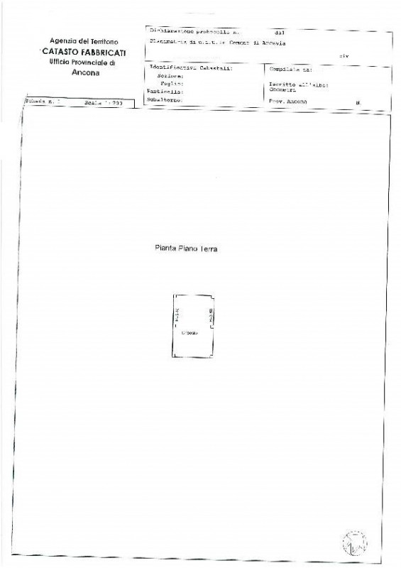 Immagine 22 di Rustico / casale in vendita  a Arcevia
