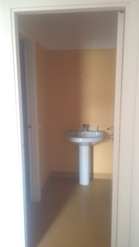 Immagine 10 di Attività commerciale in vendita  in VIA STATALE 22 a Osnago