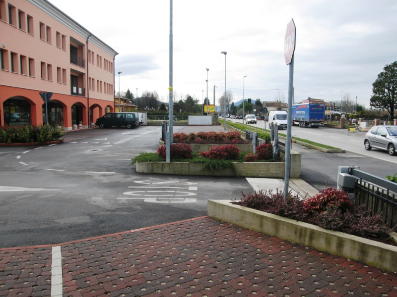 Immagine 6 di Ufficio in affitto  in via Euganea 151/E a Selvazzano Dentro