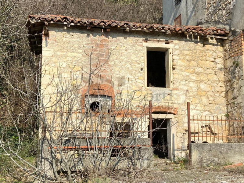 Immagine 4 di Rustico / casale in vendita  a Arcugnano