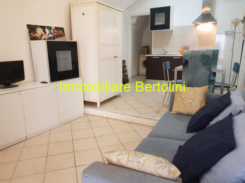 Immagine 3 di Appartamento in vendita  in coldirodi a San Remo