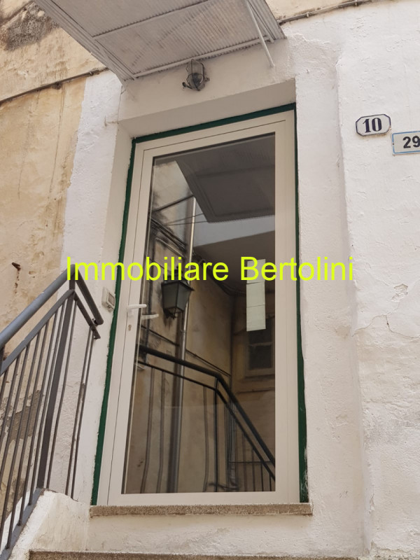 Immagine 12 di Appartamento in vendita  in coldirodi a San Remo