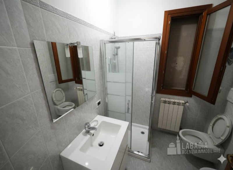 Immagine 12 di Appartamento in affitto  in Via Roma 426 a Badia Polesine