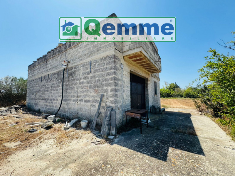 Immagine 4 di Villa in vendita  in Via Caorte a San Cesario Di Lecce