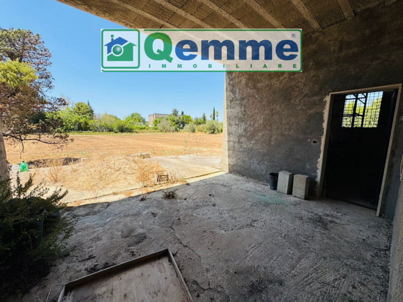 Immagine 8 di Villa in vendita  in Via Caorte a San Cesario Di Lecce