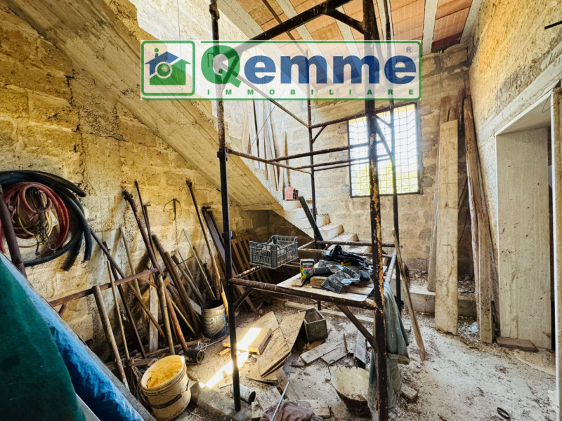 Immagine 9 di Villa in vendita  in Via Caorte a San Cesario Di Lecce