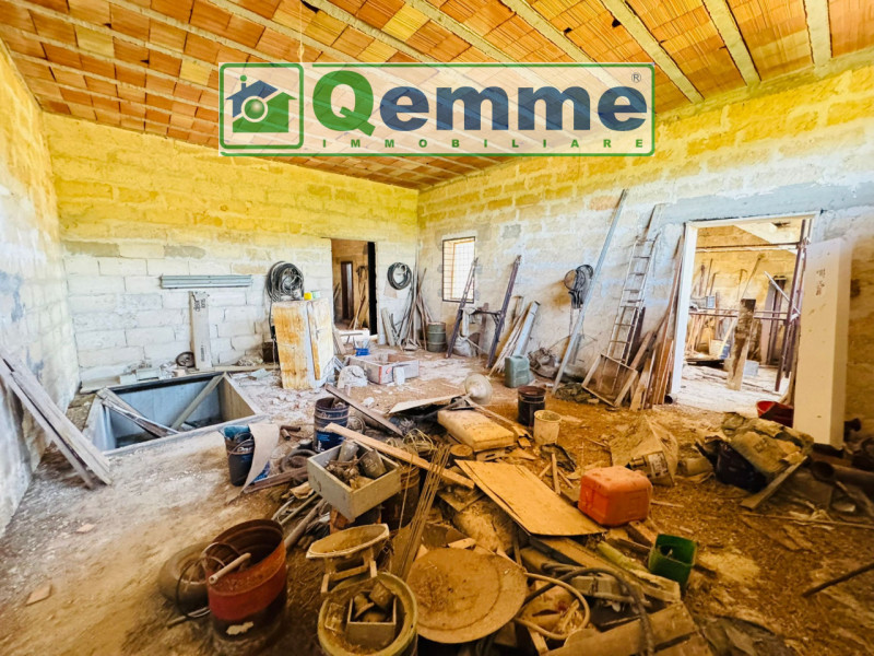 Immagine 13 di Villa in vendita  in Via Caorte a San Cesario Di Lecce