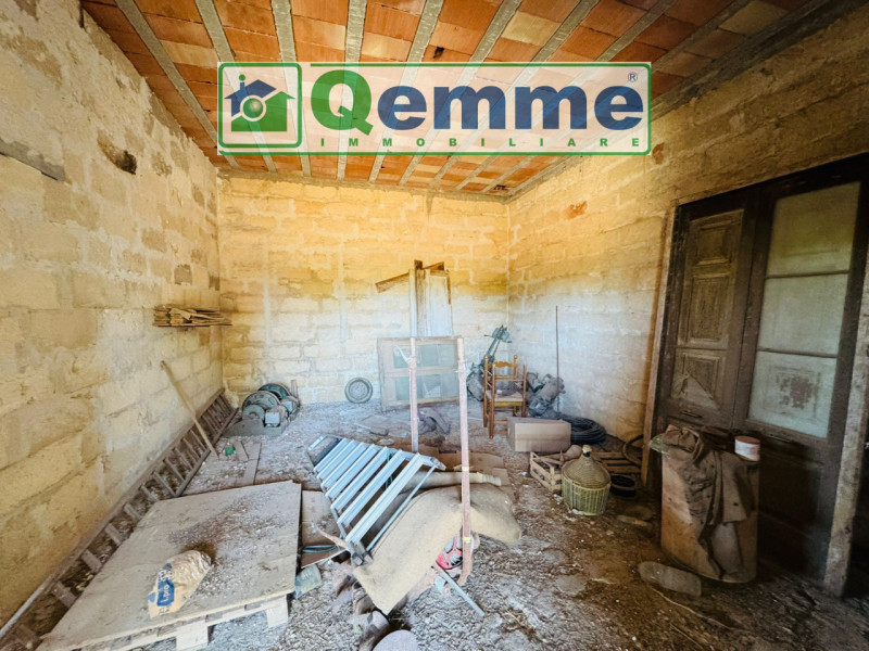 Immagine 19 di Villa in vendita  in Via Caorte a San Cesario Di Lecce