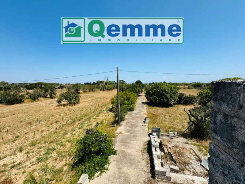 Immagine 23 di Villa in vendita  in Via Caorte a San Cesario Di Lecce