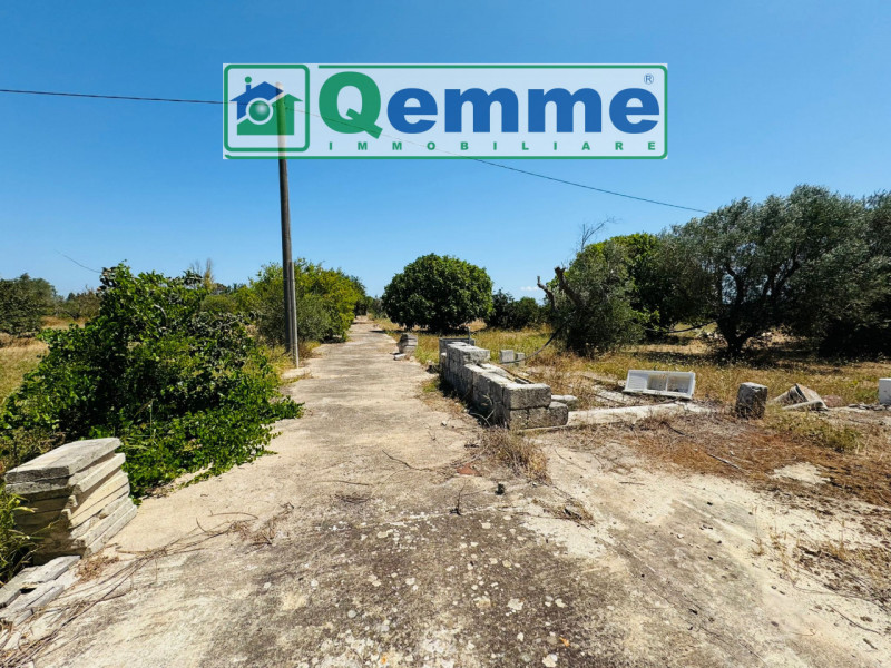 Immagine 26 di Villa in vendita  in Via Caorte a San Cesario Di Lecce