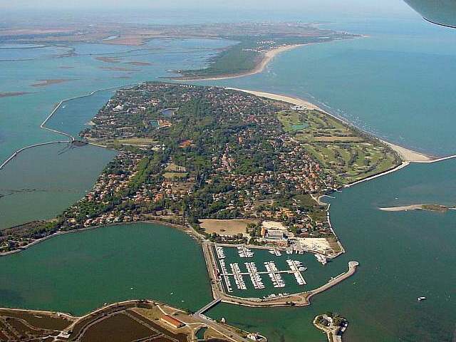 Immagine 21 di Casa indipendente in affitto  in DECIMA EST a Rosolina