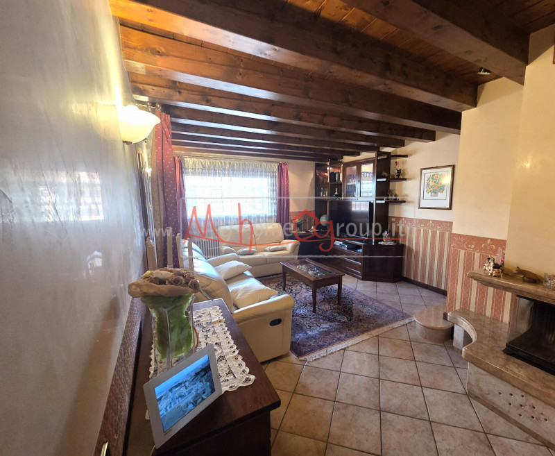 Immagine 21 di Casa indipendente in vendita  in Via Rondinelle a Selvazzano Dentro