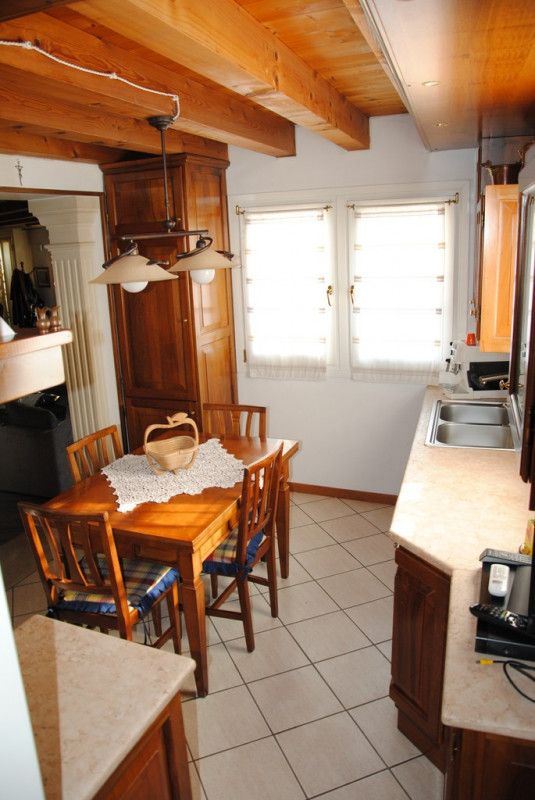 Immagine 6 di Rustico / casale in vendita  in Via Vittorio Veneto a Longare