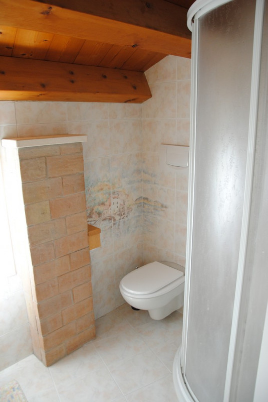 Immagine 9 di Rustico / casale in vendita  in Via Vittorio Veneto a Longare