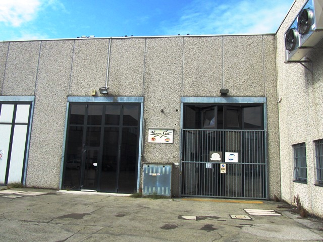 Immagine 4 di Laboratorio in vendita  in via degli orti a Argelato