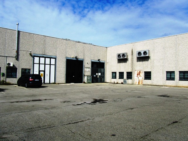 Immagine 6 di Laboratorio in vendita  in via degli orti a Argelato