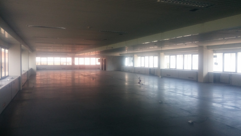 Immagine 12 di Ufficio in affitto  in VIA GRANDI A. a Vimodrone