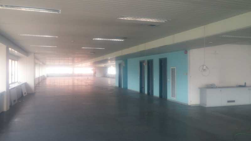 Immagine 22 di Ufficio in affitto  in VIA GRANDI A. a Vimodrone