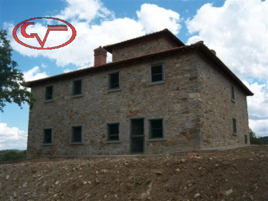 Immagine 5 di Villa in vendita  in Via pieve a presciano 0 a Laterina Pergine Valdarno