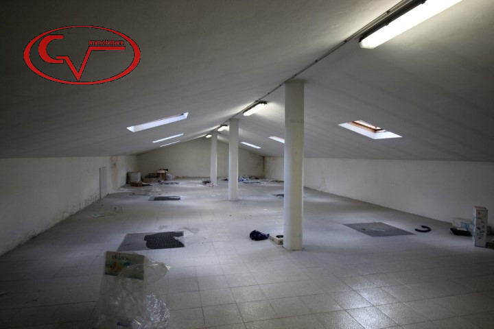 Immagine 16 di Negozio in vendita  in Via dante alighieri, 0 a Montevarchi