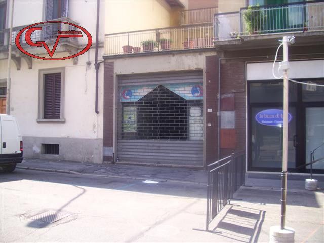 Immagine 21 di Negozio in vendita  in Via dante alighieri, 0 a Montevarchi