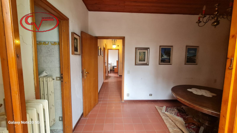 Immagine 22 di Villa in vendita  in noferi a Montevarchi